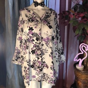 Croft & Barrow Purple & Grey Flower Crepe Popover.